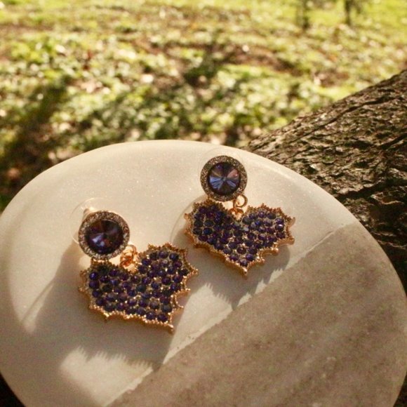 S925 Heart Sparkle Rhinestone Heart Stud Earrings - Picture 5 of 11